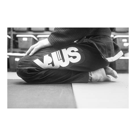 DOGI 044/ N.P.L.H. 450G (Black)