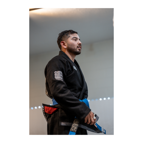 DOGI 042/ Ambush 450G (Black)