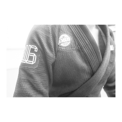 DOGI 044/ N.P.L.H. 450G (Black)