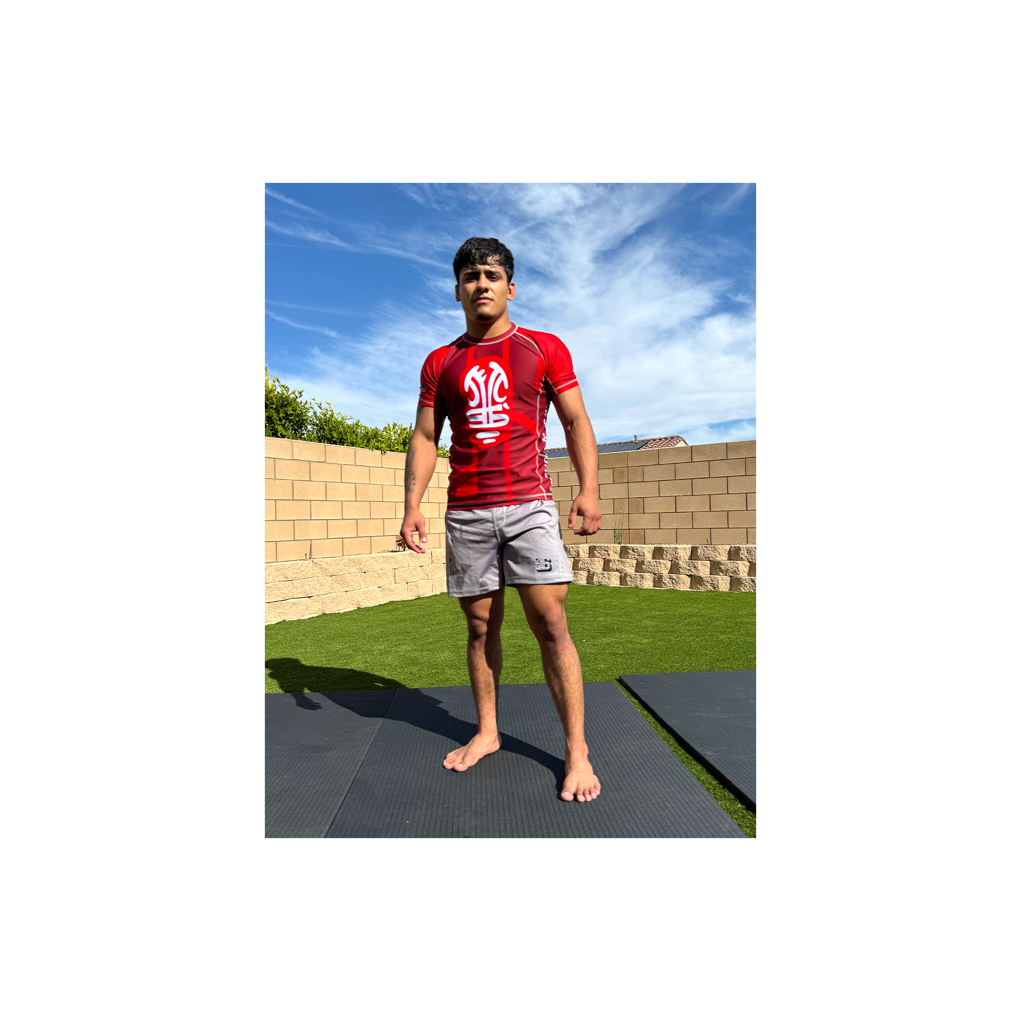 P2 // YJJS Y.O.T.S. Rashguard (Red)