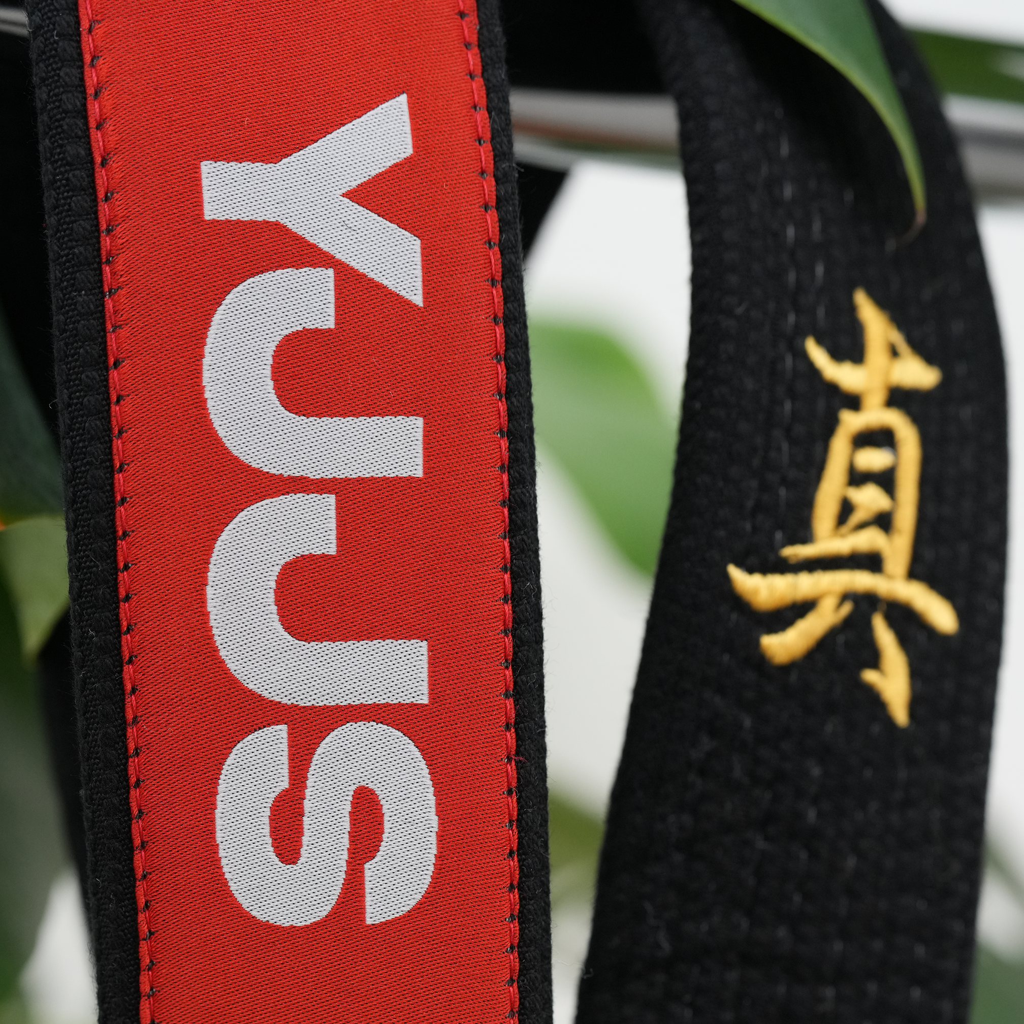 YJJS SELECT SERIES IV (Black)