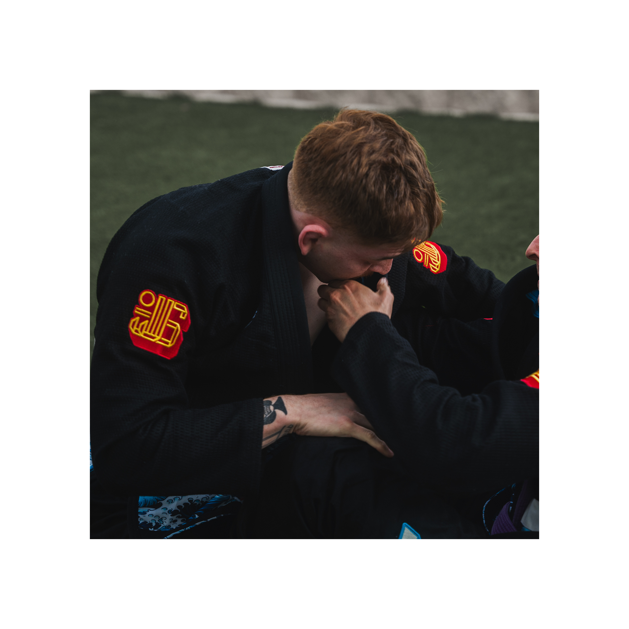 DOGI 038/ Waves + Weaves 450G (Black)