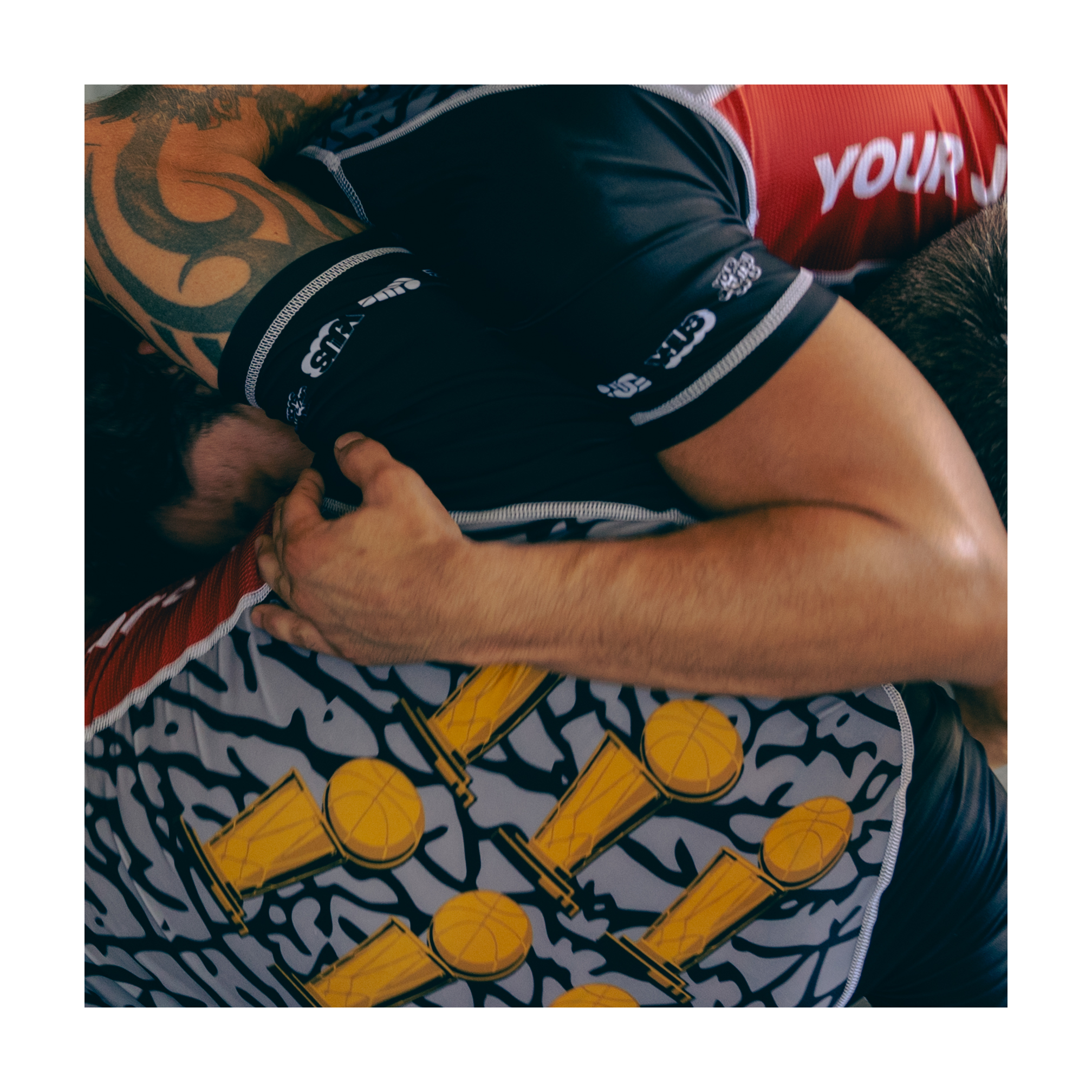 Six Rings Rashguard (Elephant)