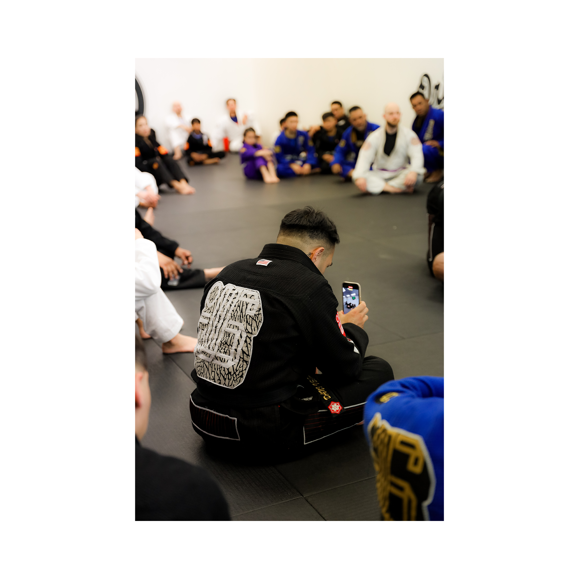 DOGI 041/ World Champ v2 450G (Black)