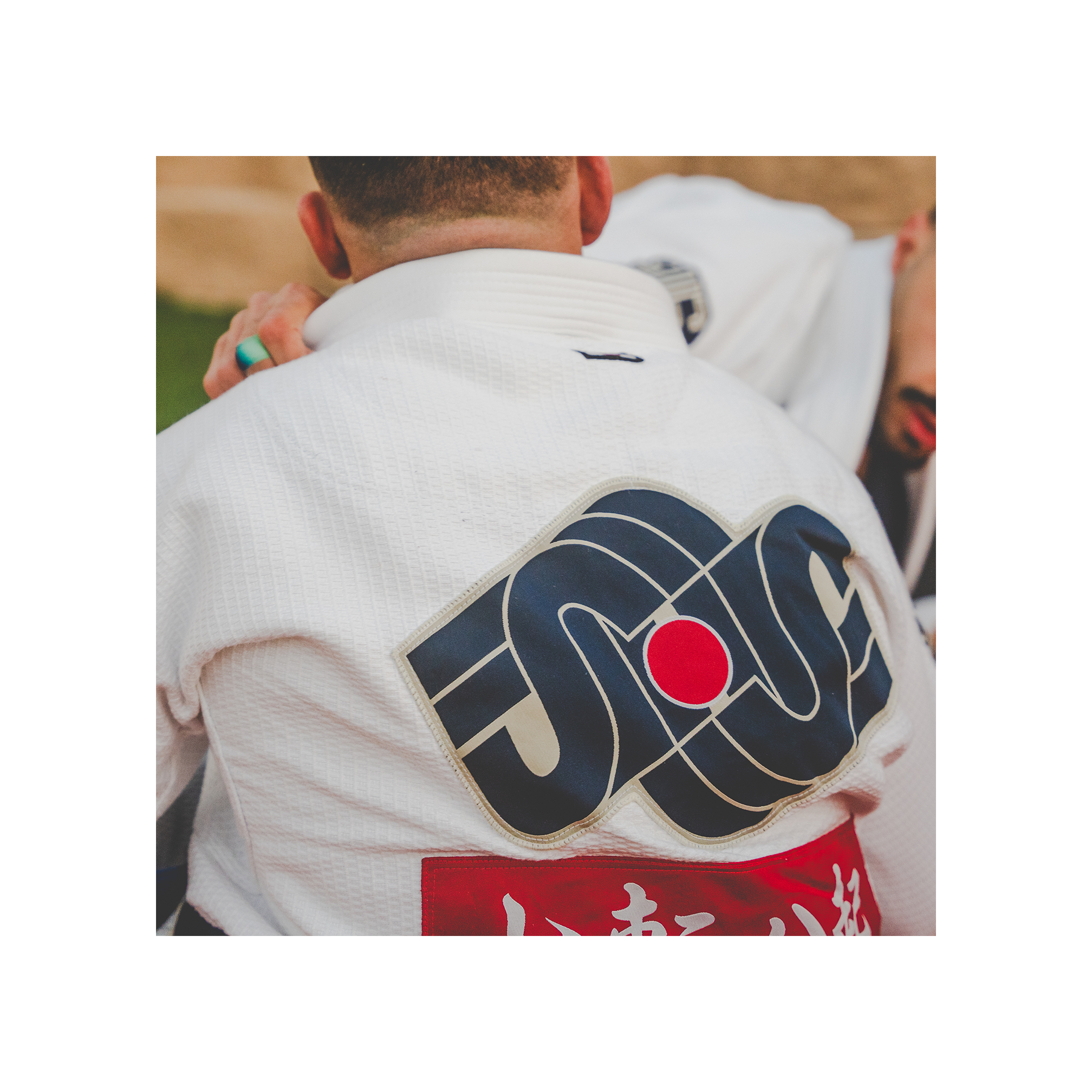 DOGI 040/ 78 450G (White)