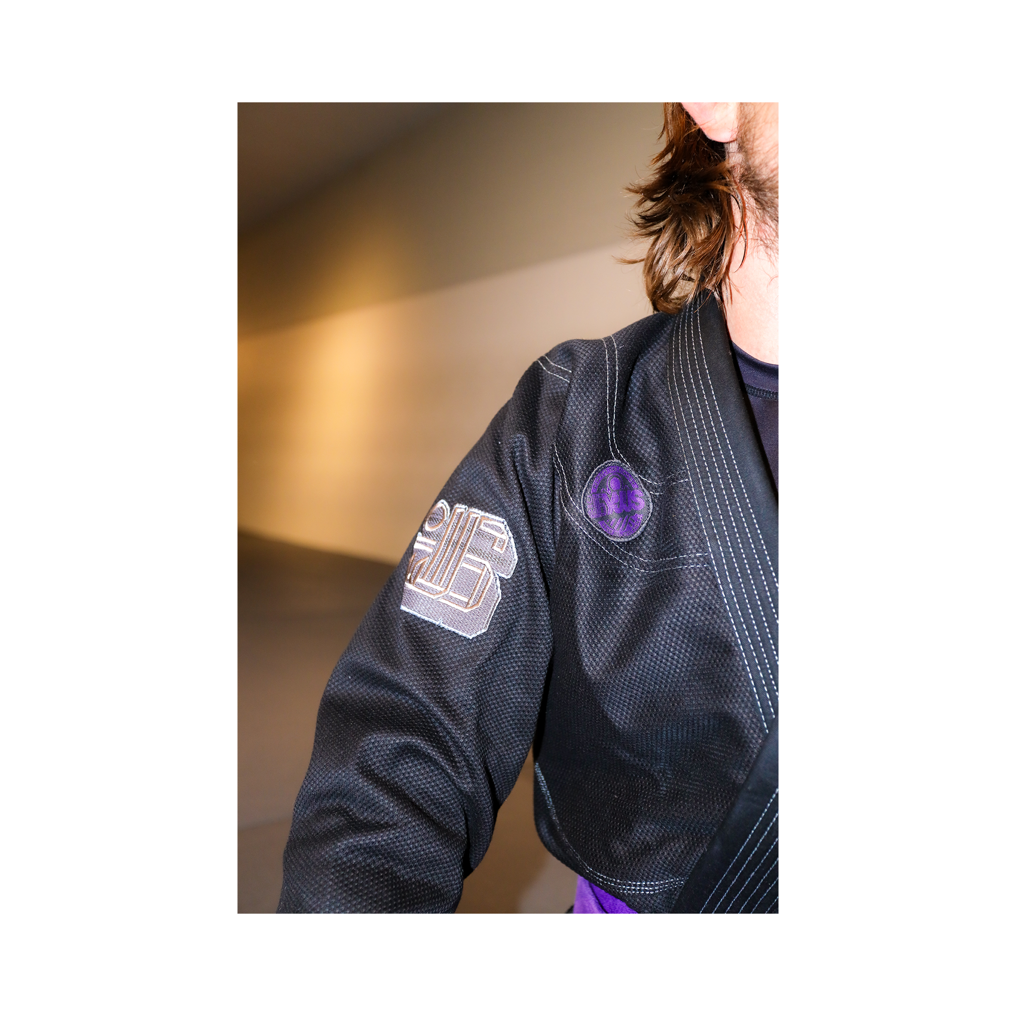 DOGI 035/ Lolas House 550G (Black)