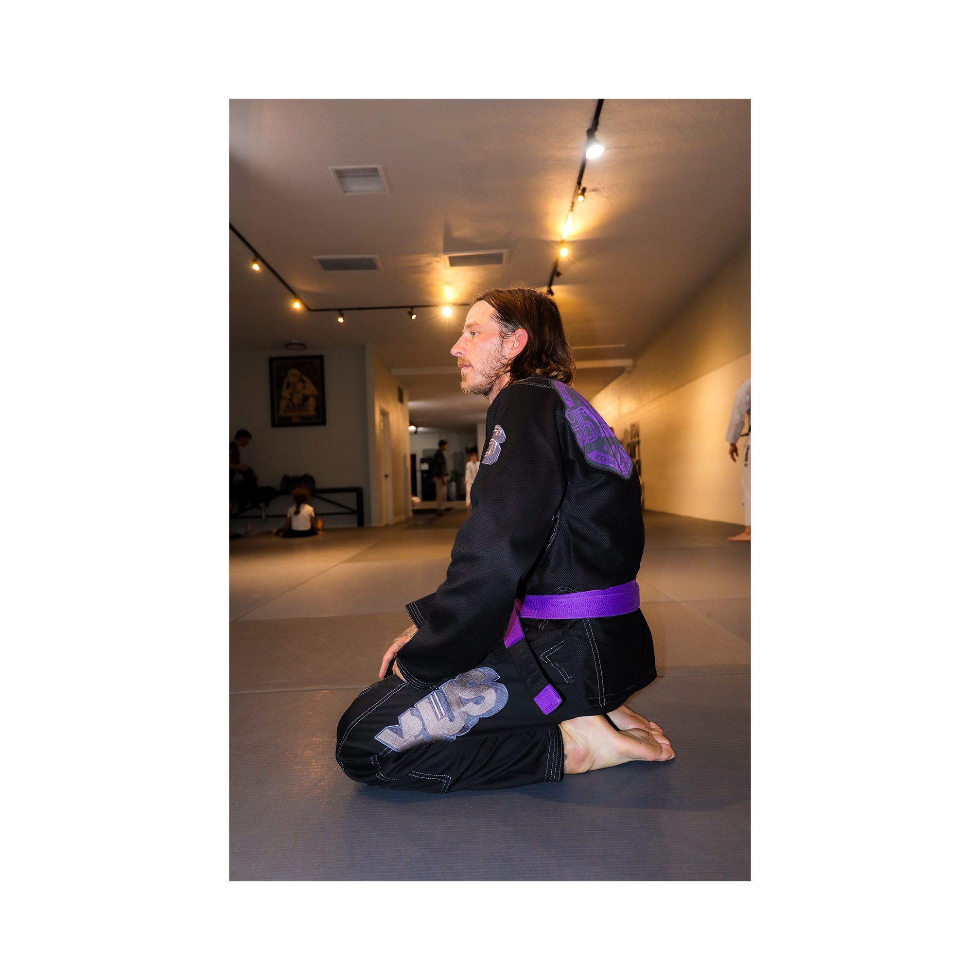 DOGI 035/ Lolas House 550G (Black)